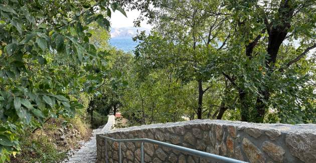 Studioapartment Meratti – im alten Teil von Baška, 200 m vom Strand entfernt