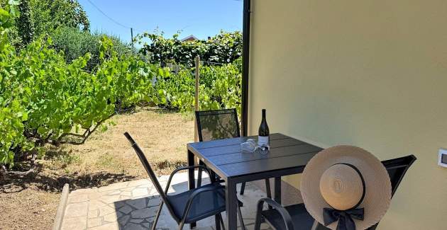 Charming Apartment Gabrijela 2 - for 2 Persons, with Terrace