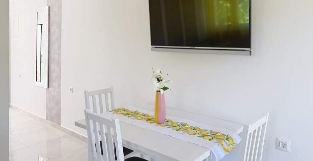 Charming Apartment Gabrijela 2 - for 2 Persons, with Terrace