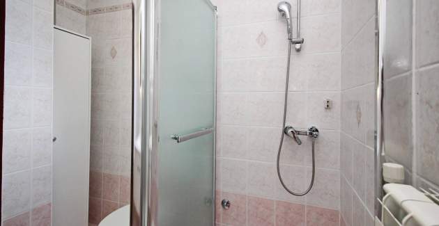 Apartment Lana priz - near the Center and the Beach