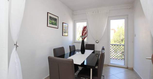 Apartment Lara K1 - near the Center and the Beach