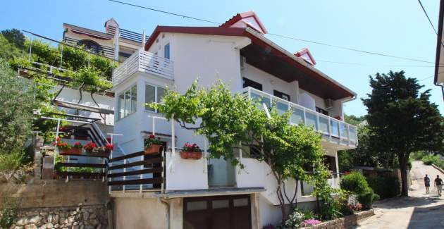 Apartment Cubranic S. Bs- in Harbour, near the Sea