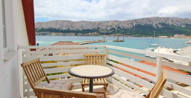 Apartment Cubranic S. Bs- in Harbour, near the Sea