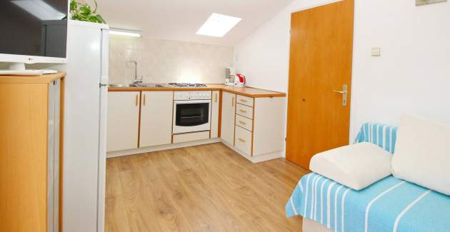 Apartment Cubranic S. Bs- in Harbour, near the Sea