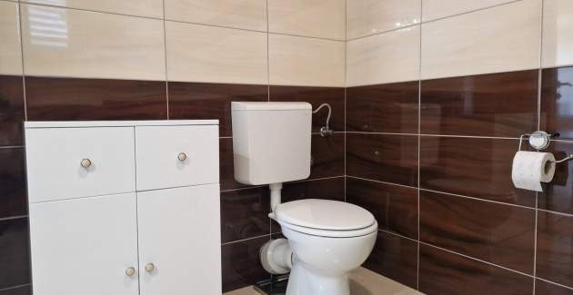 Apartment Slabek - with Balcony, 300 m from the Beach