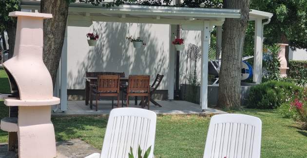 Apartment complex Villas Corinthia 2 - Top Location, 100m from the Beach, surrounded by Greenery