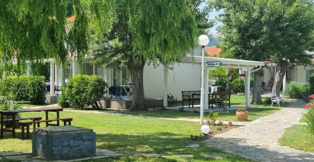 Apartment complex Villas Corinthia 7 - Top Location, 100m from the Beach, surrounded by Greenery