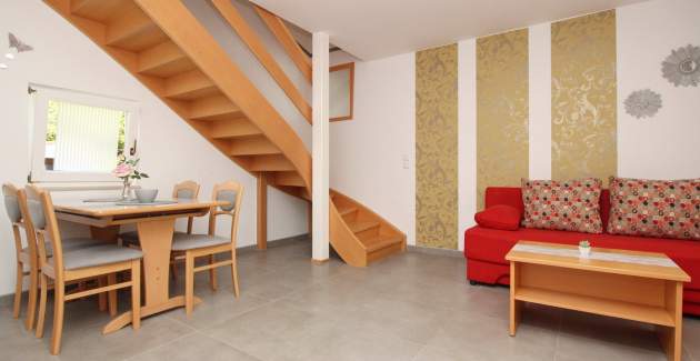 Apartment complex Villas Corinthia 15 - Top Location, 100m from the Beach, surrounded by Greenery