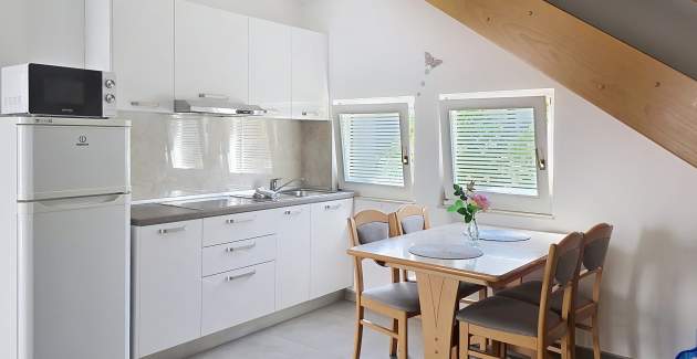 Apartment complex Villas Corinthia 19 - Top Location, 100m from the Beach, surrounded by Greenery