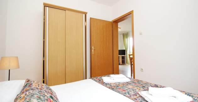 Apartment Limun 2 - with Balcony, 350m from the Beach