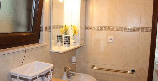 Appartamento Zeljka – 15 m dal mare, vista mare