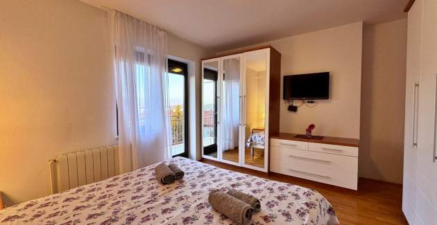 Apartment Katarina 2 – Sea View, Pet-Friendly