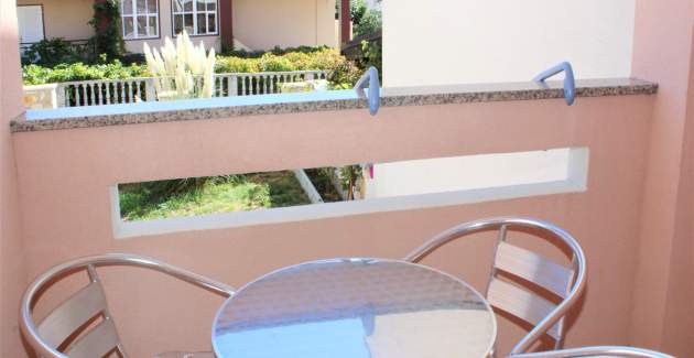 Apartment Lucijana Nr. 2 – mit Balkon, 150 m vom Strand entfernt