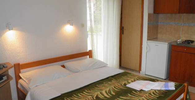 Studio-Apartment Miljenka Nr. 6 – mit Balkon und Parkplatz