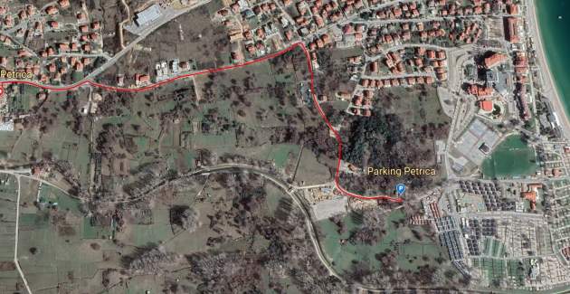 Apartman Petrica br. 3 - s balkonom, smješten u mirnom selu Jurandvor u blizini Baške