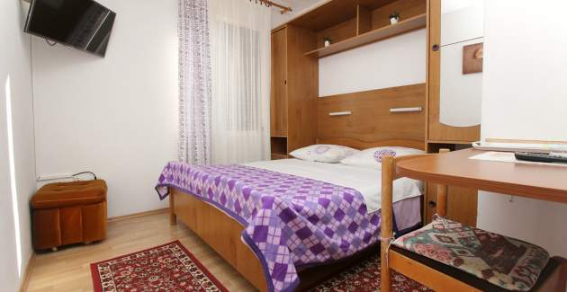 Room Grozdana No.2 - with Parking