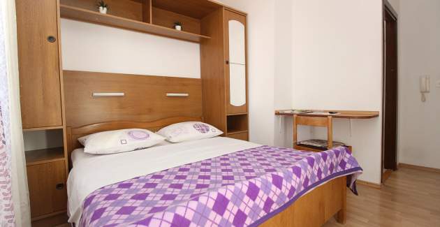 Room Grozdana No.2 - with Parking