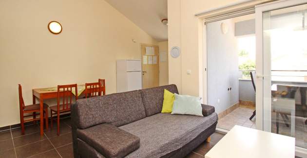Apartment Osmanovic A4 – mit Balkon und Parkplatz