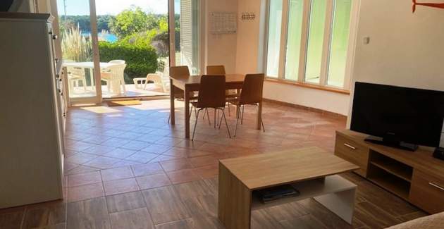 Apartment Sea Side Punat A2 Crv. - 300 m from the Sea