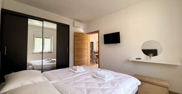 Apartman Lavanda Verde 2 — s bazenom