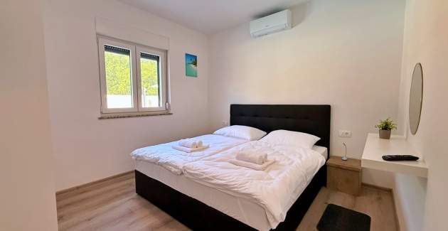Apartman Lavanda Verde 2 — s bazenom