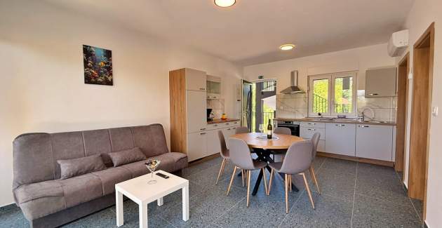 Apartman Lavanda Verde 3 — s bazenom