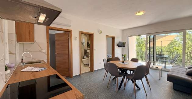 Apartman Lavanda Verde 3 — s bazenom