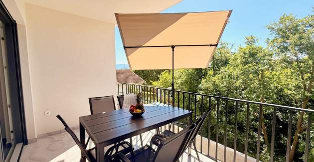 Apartman Lavanda Verde 3 — s bazenom