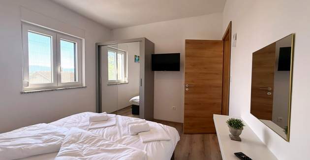 Apartman Lavanda Verde 3 — s bazenom