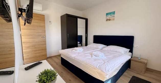 Apartman Lavanda Verde 5 — s bazenom