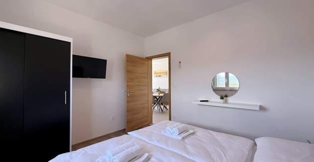 Apartman Lavanda Verde 5 — s bazenom