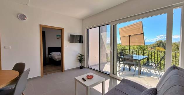 Apartman Lavanda Verde 5 — s bazenom