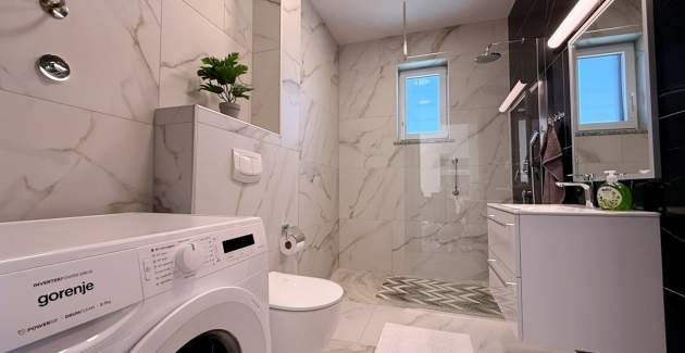 Apartman Lavanda Verde 6 — s bazenom