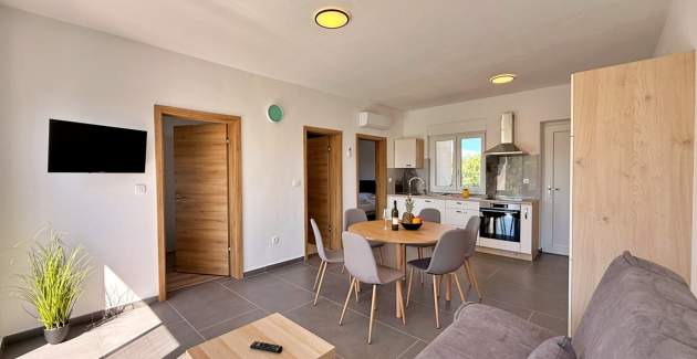 Apartman Lavanda Verde 6 — s bazenom