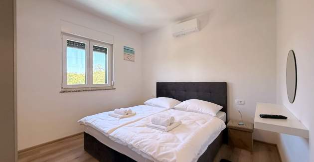 Apartman Lavanda Verde 6 — s bazenom