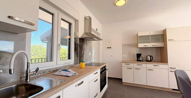 Apartman Lavanda Verde 6 — s bazenom