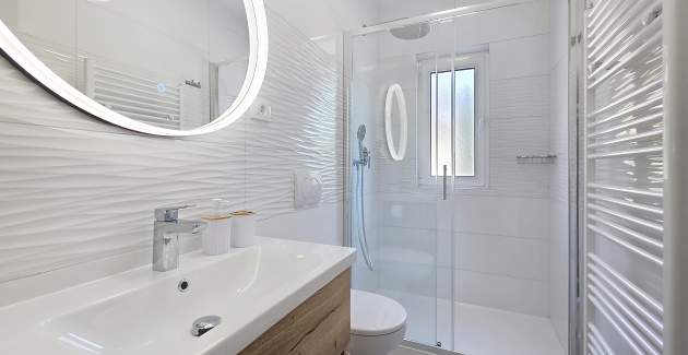 Apartment Gabrijela for 4 persons - with Terrace, 450 m from the Beach