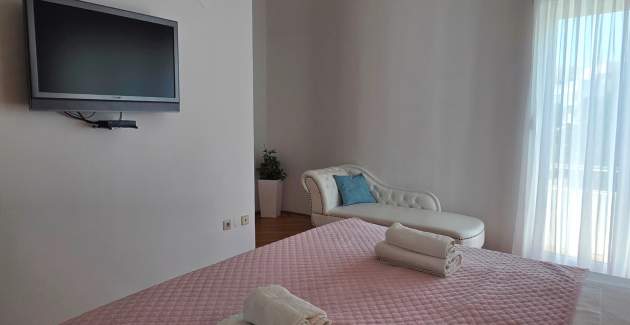 Appartamento n. 6 Ecstasy – solo per adulti