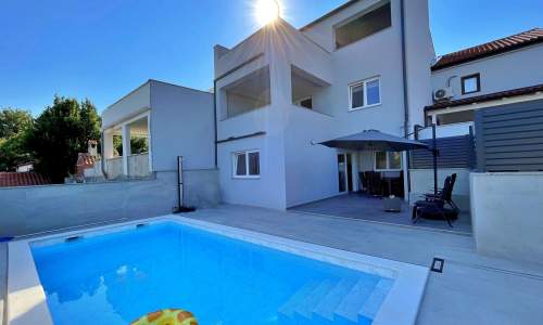 Luksuzni apartman Bonum 3 – privatni bazen