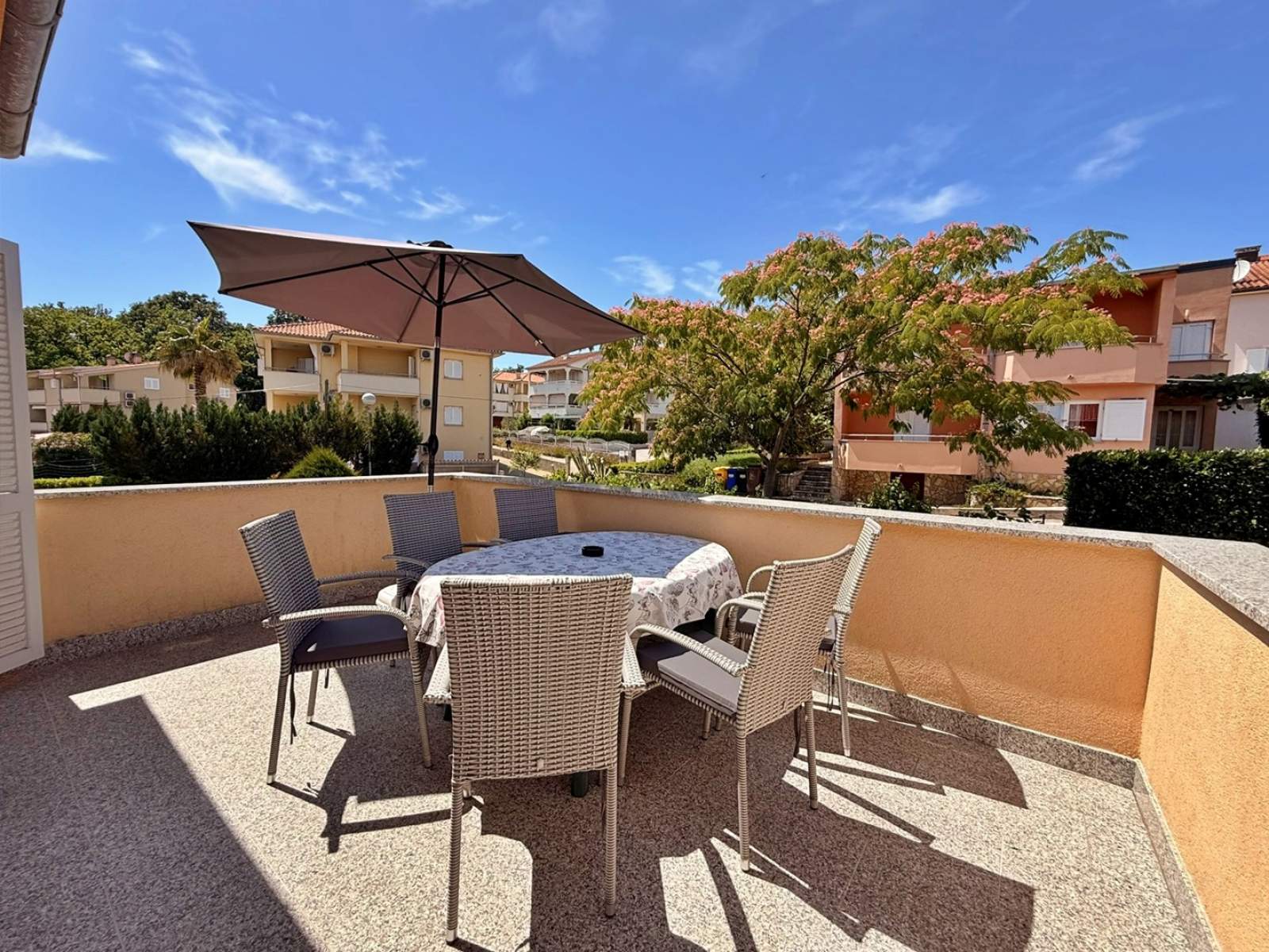 Appartamento Nevenka 3 – Vista mare, 70 m dal mare