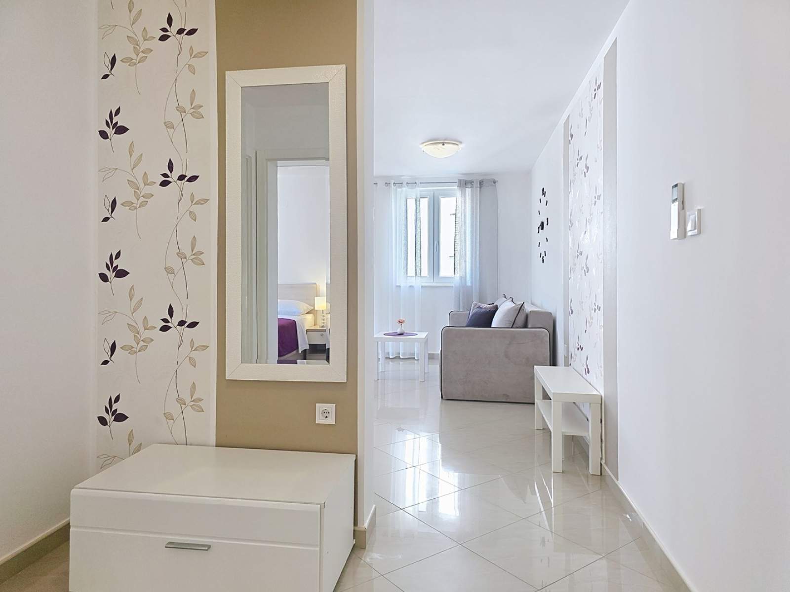 Appartamento Gorica 2 n.5 – con balcone e piscina