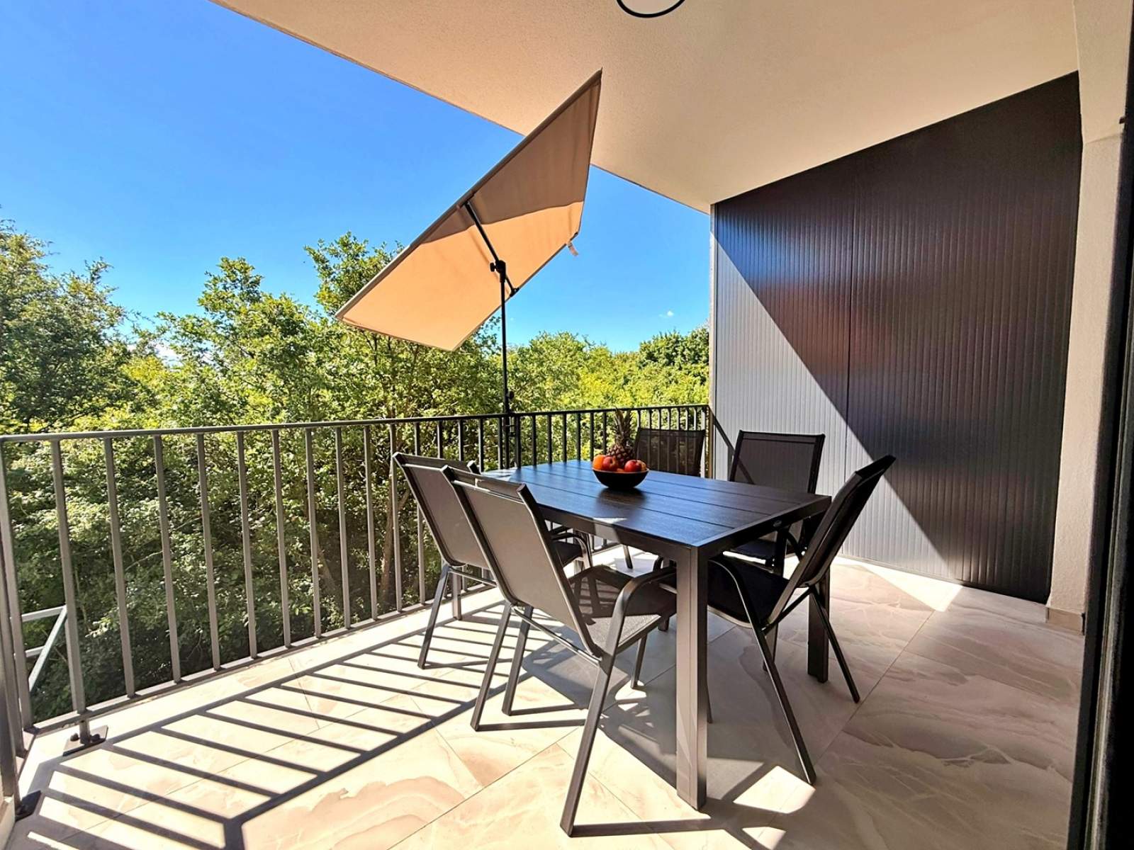 Apartman Lavanda Verde 3 — s bazenom