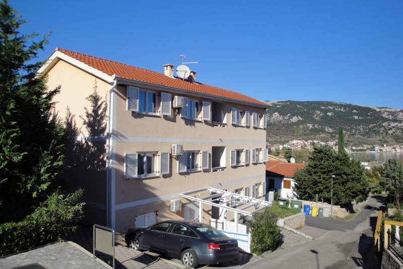 Apartments Brnic Naranca