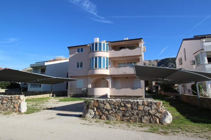 Apartments Zic/Mrakovcic - 350 m from the Beach